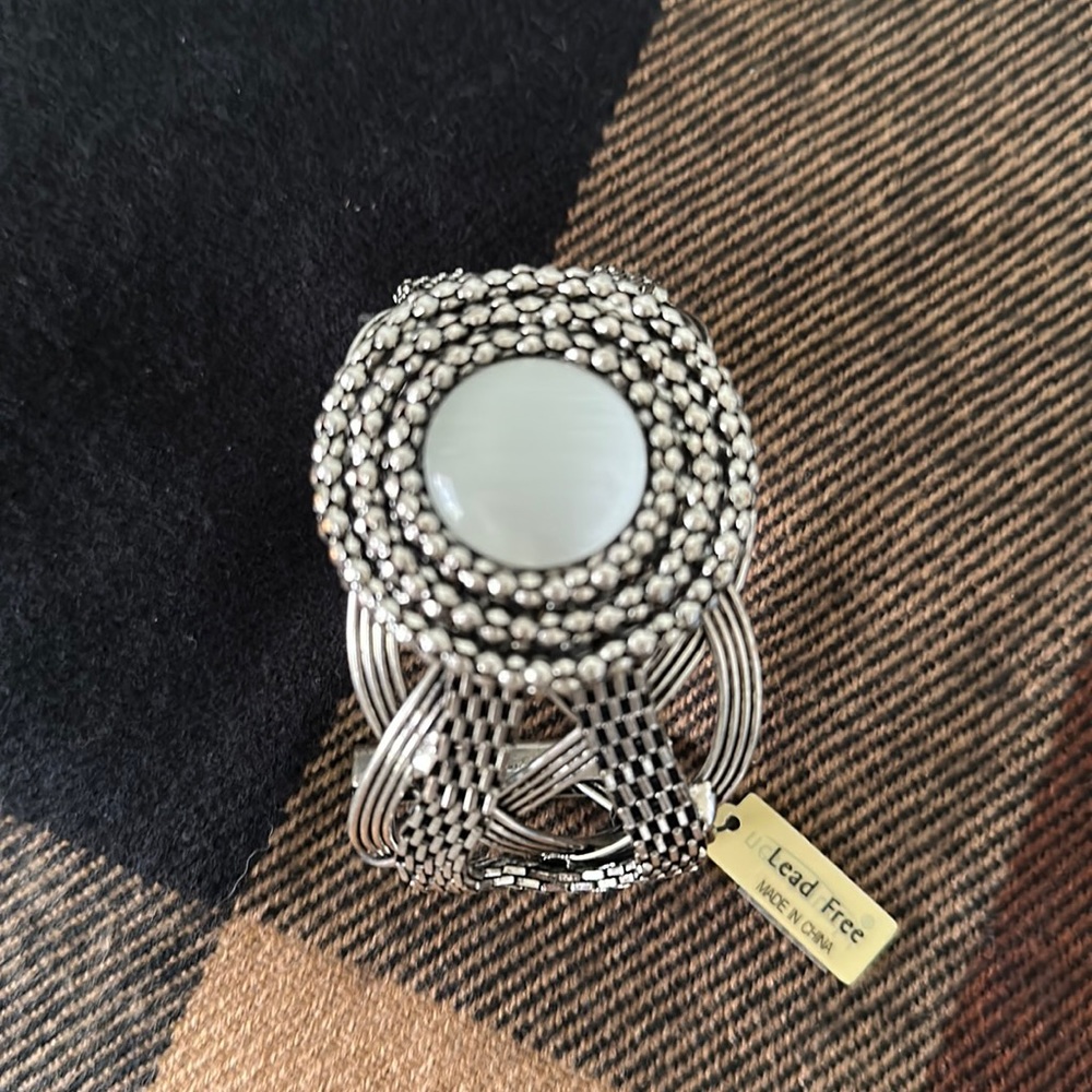 New Touch Moonstone Cuff Bracelet NWT